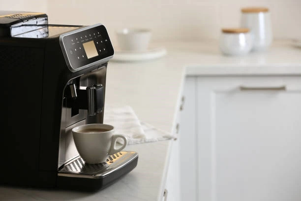 Moedor de café e cafeteira